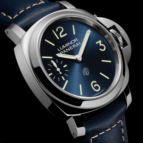 panerai luminor blue hands|Panerai Luminor cases.